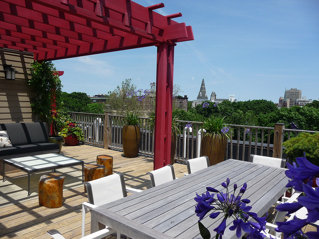 Rooftop Pergola: Transform a Boring Deck into a Spectacular Outdoor Room