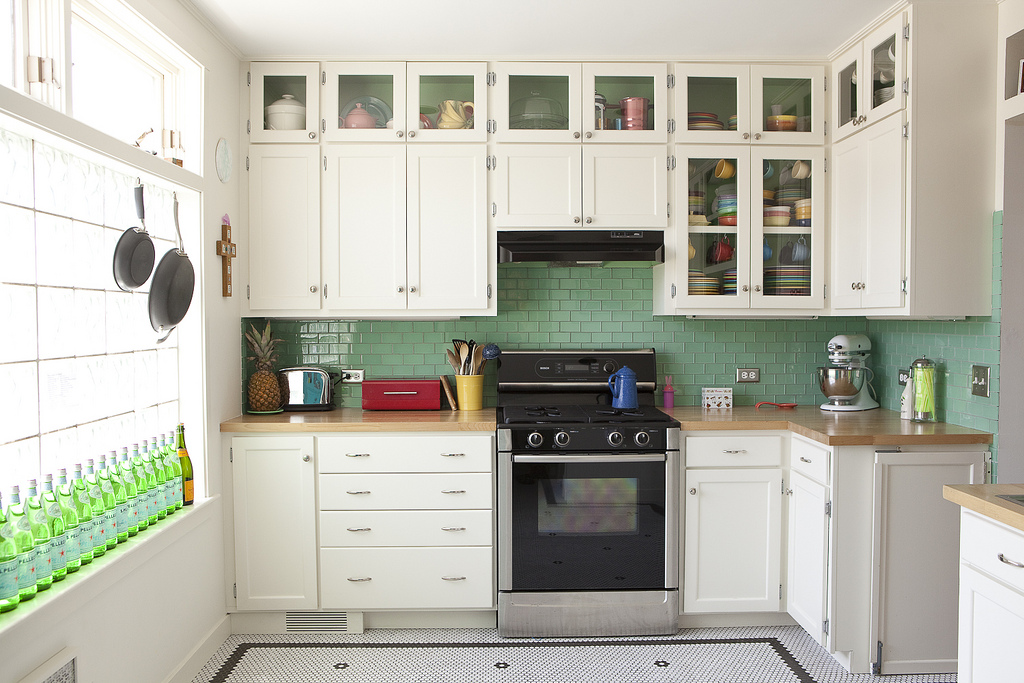 Kitchen Remodeling Backsplash Trends Nebs, Matte Vs Glossy Backsplash Tile